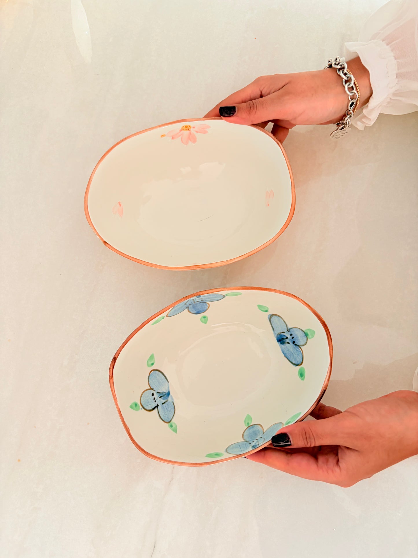 Verona Oval Salad Bowl Set Of 4| Hand-Painted Korean-Inspired Ceramic Bowl